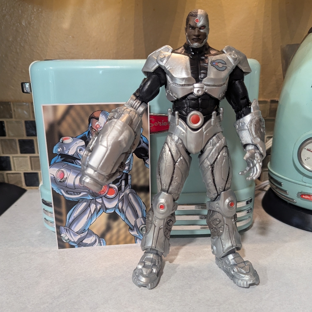 McFarlane Toys DC Multiverse Cyborg Build a Figure Flashpoint